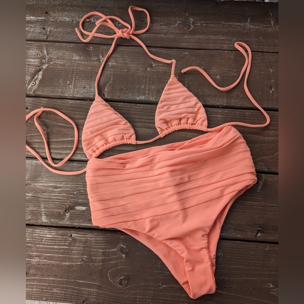 Mikoh 2pc swimsuit - very good condition